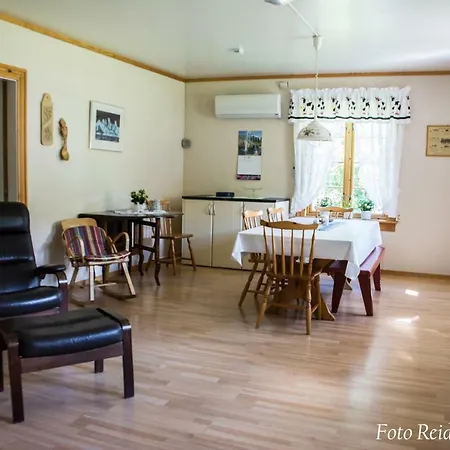 Farm stay Bakken Gardshus *